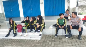 “Berikan rasa aman kepada warga, Antara lain patroli dialogis untuk memberikan himbauan kamtibmas kepada warga dengan Humanis “