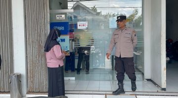 “Kondusifitas wilayah Terjaga, Polsek sukorame lakukan patroli kawasan publik dan Perbankan”