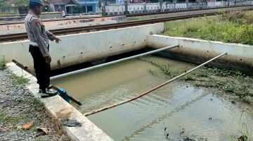 Polsek Sukodadi gelar patroli monitoring untuk cegah terjadinya bencana alam di wilayah Sukodadi. 