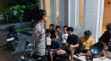 Melalui patroli dialogis polsek sukorame ajak pemuda untuk aktif jaga kamtibmas dan stop judol.
